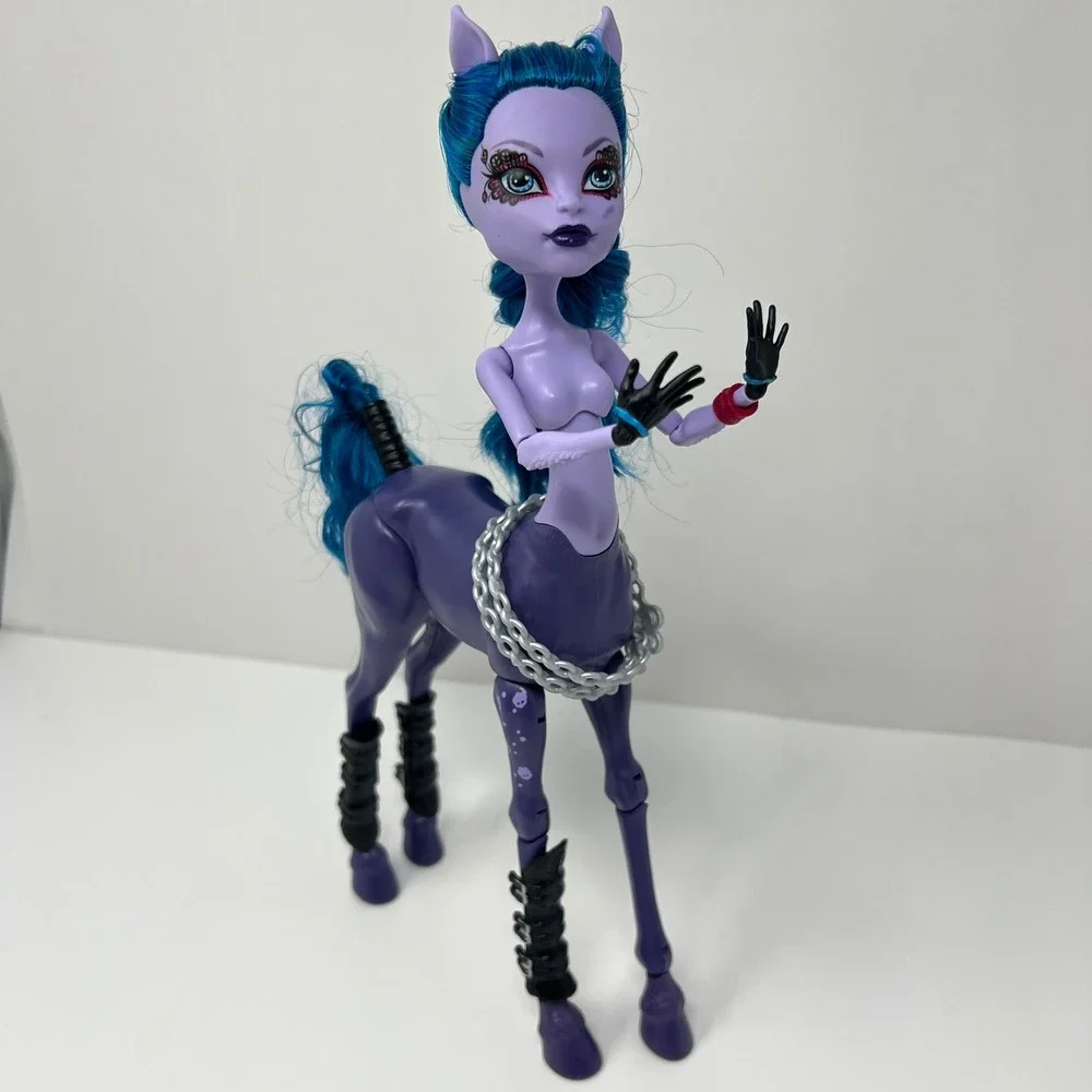 Mattel embrace unique